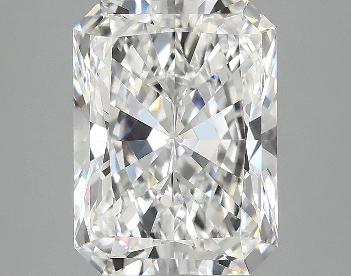 3.01 Carat Radiant Shaped Excellent Cut VVS2 IGI Certified Lab Grown Diamond
