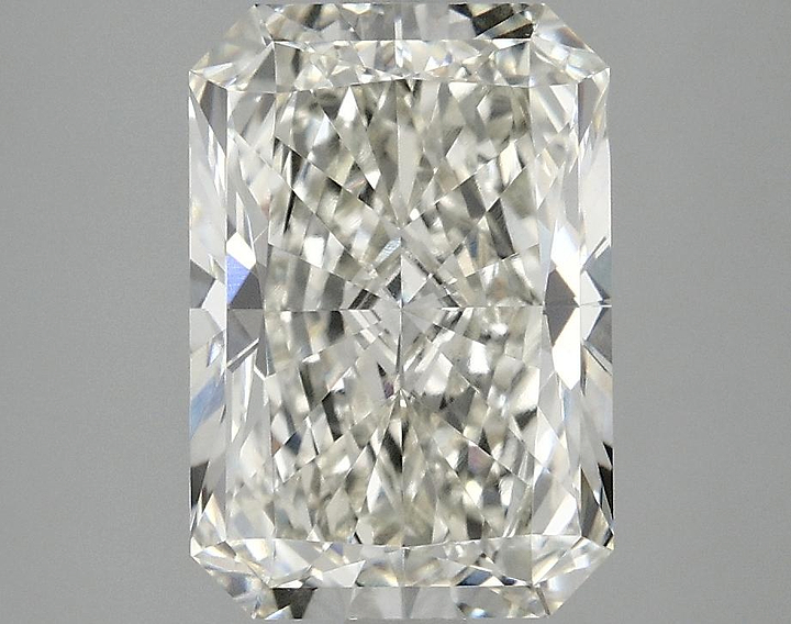 3.03 Carat Radiant Shaped Ideal Cut VS1 IGI Certified Lab Grown Diamond