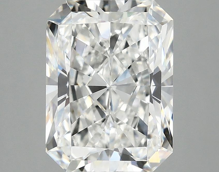2.99 Carat Radiant Shaped Excellent Cut VS1 IGI Certified Lab Grown Diamond