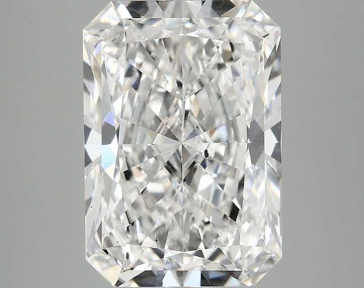4.67 Carat Radiant Shaped Ideal Cut SI1 IGI Certified Lab Grown Diamond