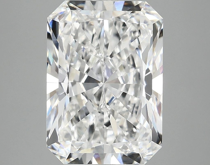 4.87 Carat Radiant Shaped Ideal Cut VS1 IGI Certified Lab Grown Diamond