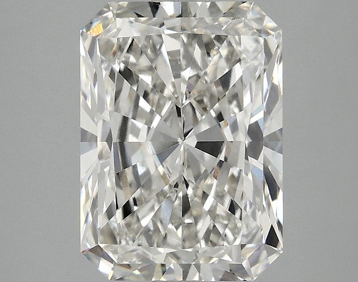3.1 Carat Radiant Shaped Excellent Cut VS1 IGI Certified Lab Grown Diamond