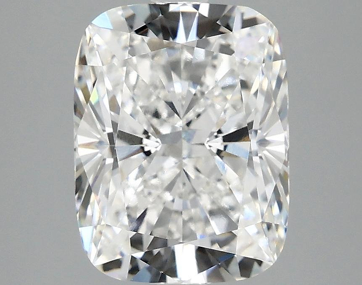 3.08 Carat Cushion Shaped Excellent Cut VVS2 IGI Certified Lab Grown Diamond