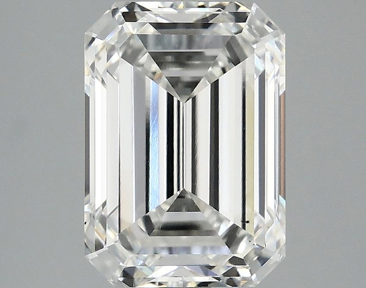 3.2 Carat Emerald Shaped Ideal Cut VS2 IGI Certified Lab Grown Diamond