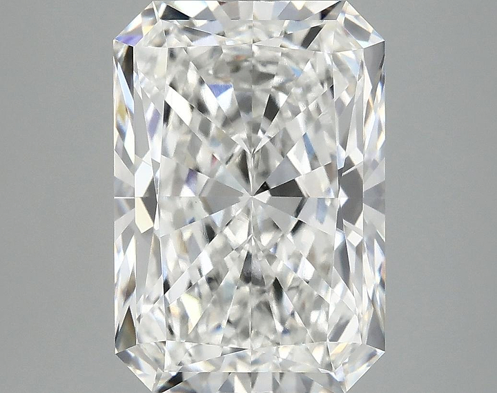 5.06 Carat Radiant Shaped Ideal Cut VVS2 GSI Certified Lab Grown Diamond