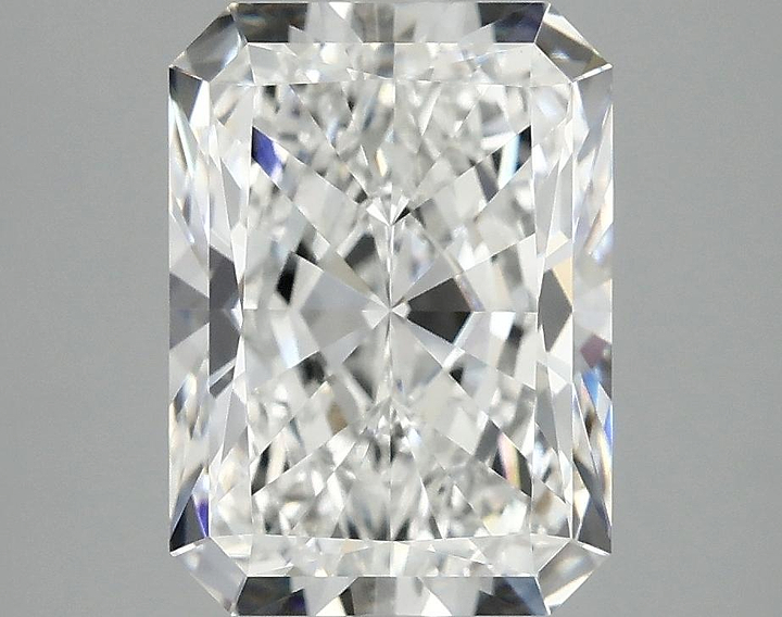 4.07 Carat Radiant Shaped Excellent Cut VVS2 IGI Certified Lab Grown Diamond