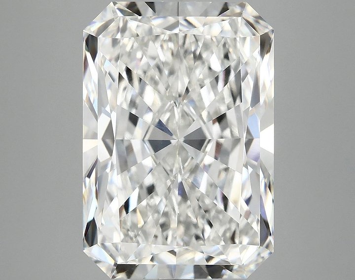9.45 Carat Radiant Shaped Ideal Cut VVS2 IGI Certified Lab Grown Diamond