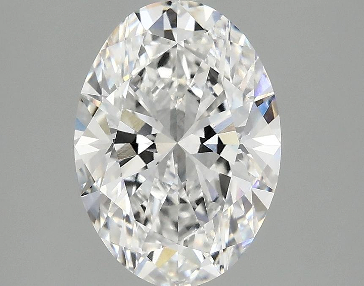 2.1 Carat Oval Shaped Ideal Cut VS1 IGI Certified Lab Grown Diamond