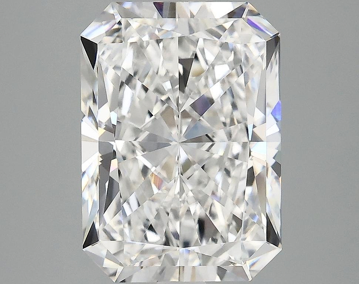 4.02 Carat Radiant Shaped Ideal Cut VVS2 IGI Certified Lab Grown Diamond