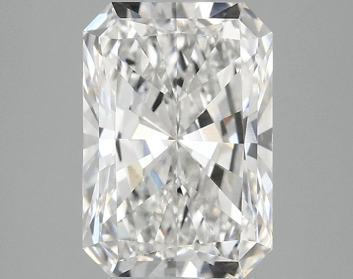 2.99 Carat Radiant Shaped Ideal Cut VVS2 IGI Certified Lab Grown Diamond