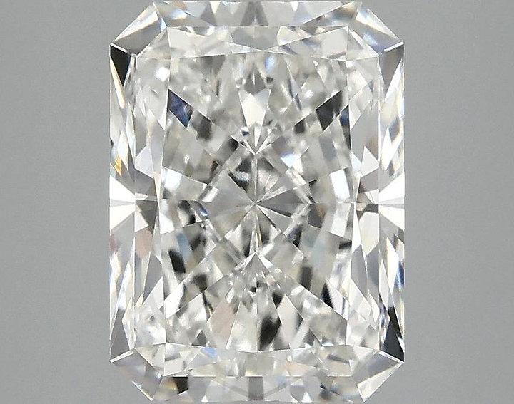 3.01 Carat Radiant Shaped Excellent Cut VS1 IGI Certified Lab Grown Diamond