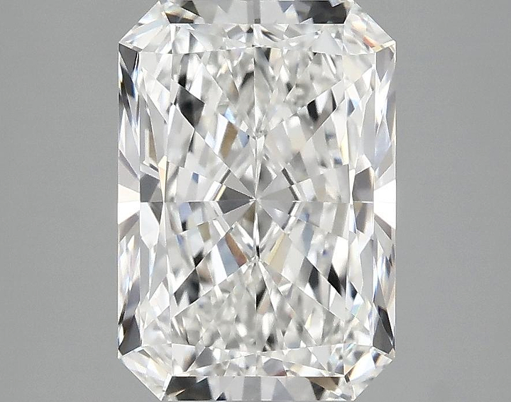 3.05 Carat Radiant Shaped Ideal Cut VVS2 IGI Certified Lab Grown Diamond