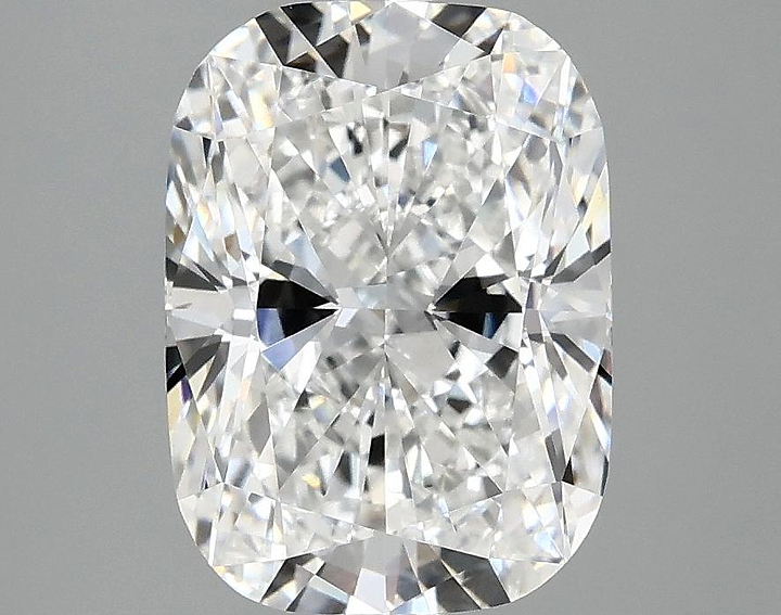 3.02 Carat Cushion Shaped Excellent Cut VS1 IGI Certified Lab Grown Diamond