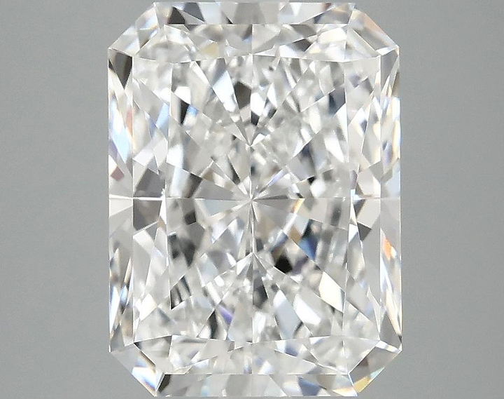 4.09 Carat Radiant Shaped Excellent Cut VVS2 IGI Certified Lab Grown Diamond
