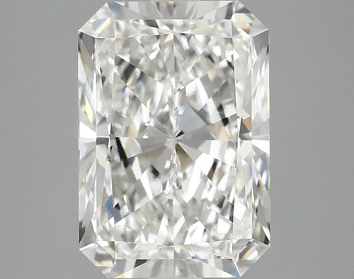 2.97 Carat Radiant Shaped Ideal Cut VVS2 IGI Certified Lab Grown Diamond
