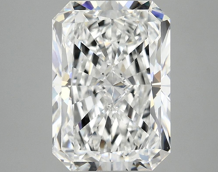 4.08 Carat Radiant Shaped Ideal Cut VVS2 IGI Certified Lab Grown Diamond