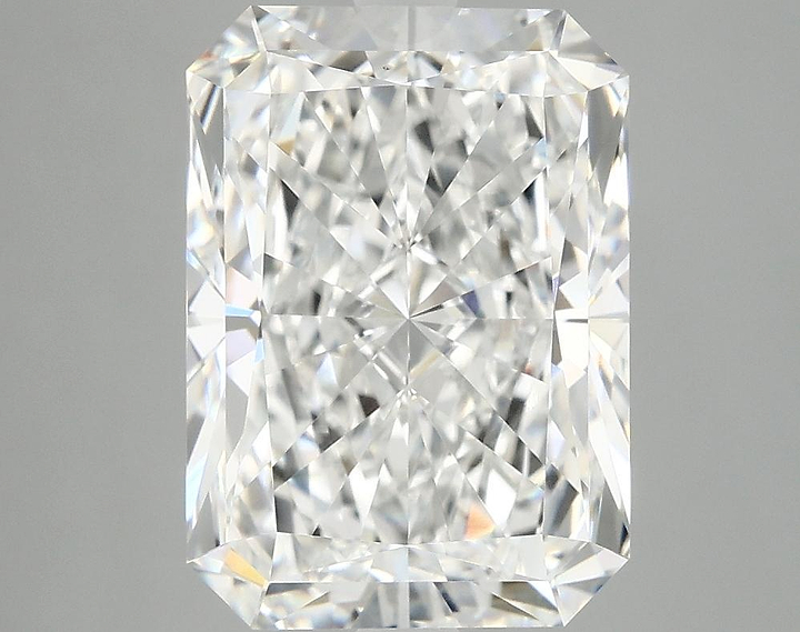4.84 Carat Radiant Shaped Ideal Cut VVS2 IGI Certified Lab Grown Diamond
