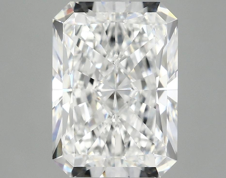 3.09 Carat Radiant Shaped Ideal Cut VS1 IGI Certified Lab Grown Diamond