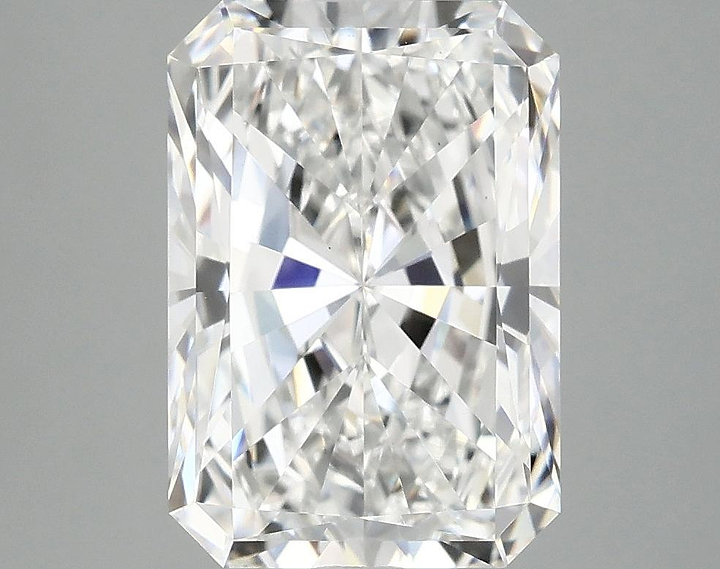 4.11 Carat Radiant Shaped Ideal Cut VS1 IGI Certified Lab Grown Diamond