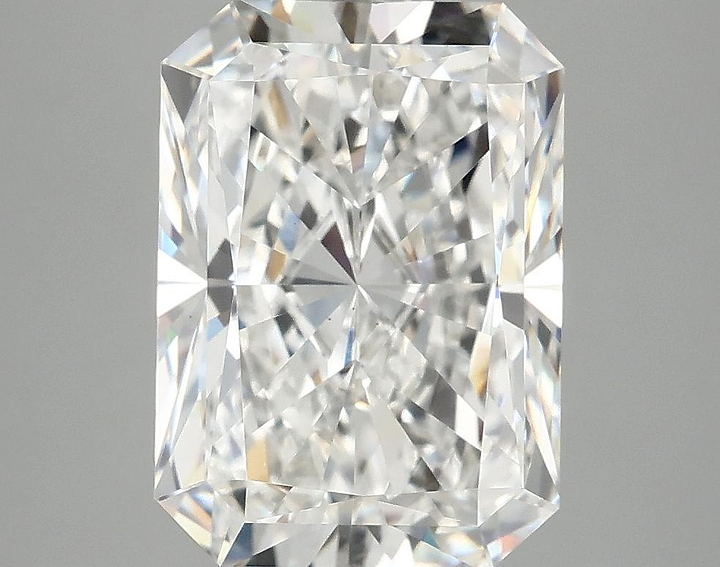 4.88 Carat Radiant Shaped Ideal Cut VS1 IGI Certified Lab Grown Diamond