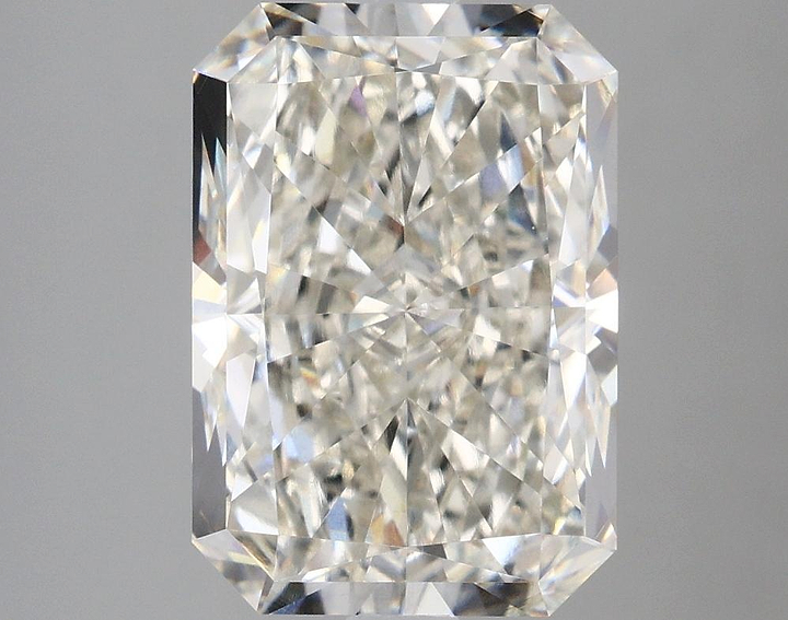 4.03 Carat Radiant Shaped Ideal Cut VVS2 IGI Certified Lab Grown Diamond