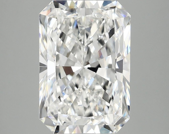 4.07 Carat Radiant Shaped Ideal Cut VS1 IGI Certified Lab Grown Diamond