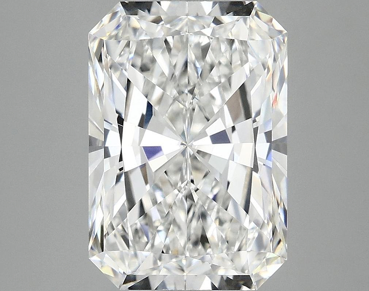 4.1 Carat Radiant Shaped Ideal Cut VVS2 IGI Certified Lab Grown Diamond