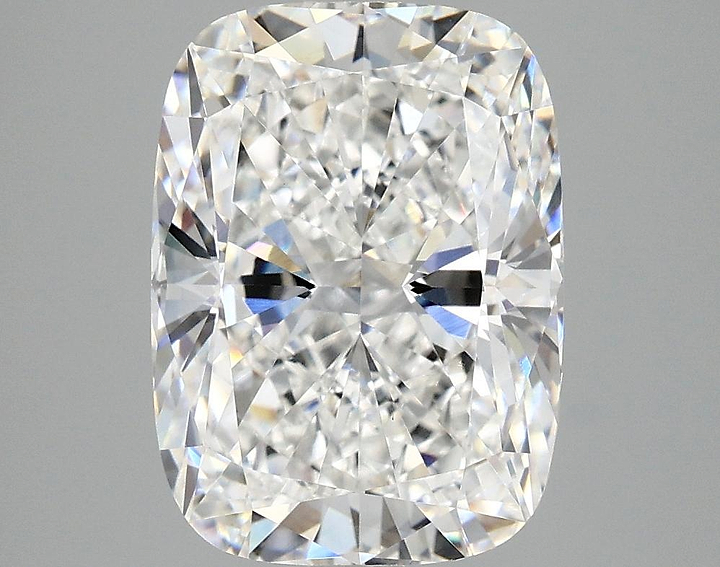4.1 Carat Cushion Shaped Excellent Cut VVS2 IGI Certified Lab Grown Diamond