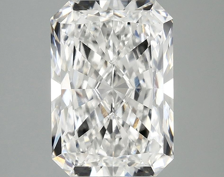 3.43 Carat Radiant Shaped Ideal Cut VS1 IGI Certified Lab Grown Diamond