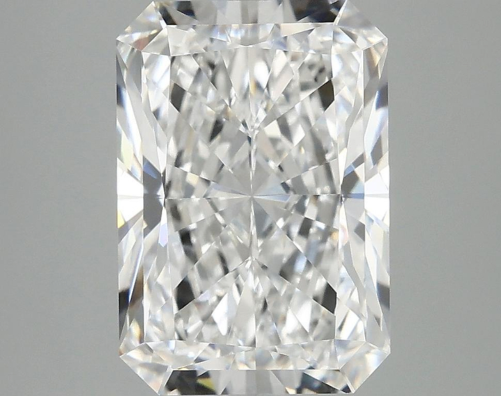 4.06 Carat Radiant Shaped Ideal Cut VVS2 IGI Certified Lab Grown Diamond