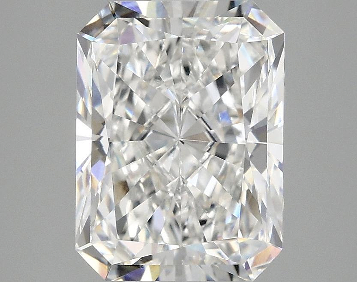 3.03 Carat Radiant Shaped Excellent Cut VVS2 IGI Certified Lab Grown Diamond