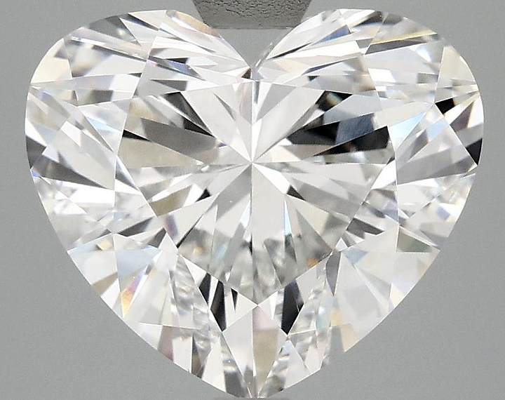 3.87 Carat Heart Shaped Ideal Cut VS1 IGI Certified Lab Grown Diamond