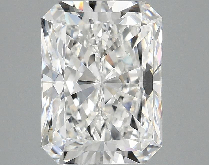 3.01 Carat Radiant Shaped Excellent Cut VVS2 IGI Certified Lab Grown Diamond