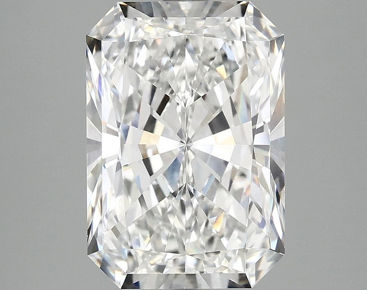 4.02 Carat Radiant Shaped Ideal Cut VS1 IGI Certified Lab Grown Diamond