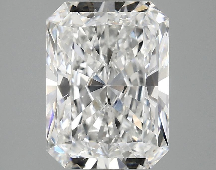 3.05 Carat Radiant Shaped Excellent Cut VVS2 IGI Certified Lab Grown Diamond