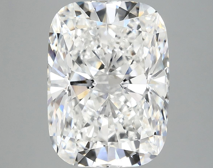 7.2 Carat Cushion Shaped Excellent Cut VS1 IGI Certified Lab Grown Diamond