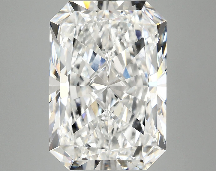 9.73 Carat Radiant Shaped Ideal Cut VVS2 IGI Certified Lab Grown Diamond