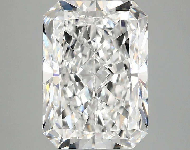 4.01 Carat Radiant Shaped Ideal Cut VVS2 IGI Certified Lab Grown Diamond