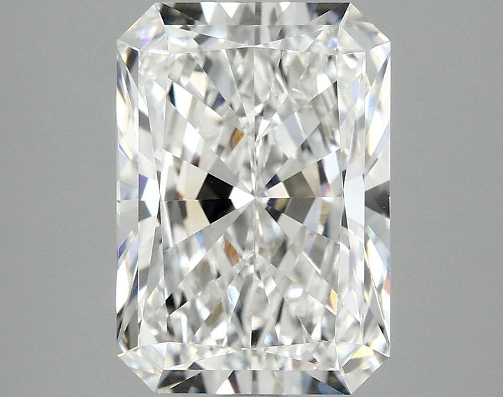 3.81 Carat Radiant Shaped Ideal Cut VVS2 IGI Certified Lab Grown Diamond