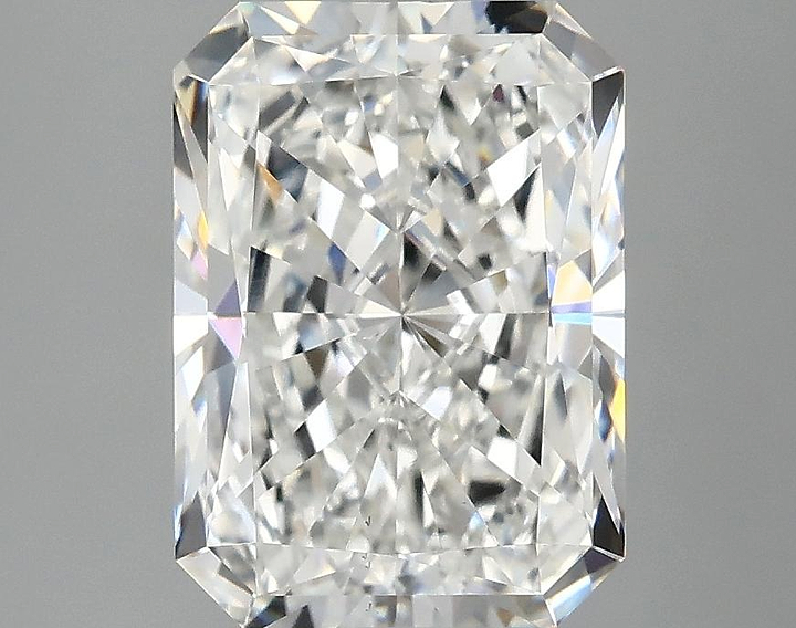 3.01 Carat Radiant Shaped Excellent Cut VS2 IGI Certified Lab Grown Diamond