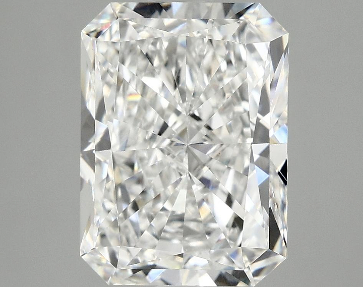 3.89 Carat Radiant Shaped Excellent Cut VS1 IGI Certified Lab Grown Diamond