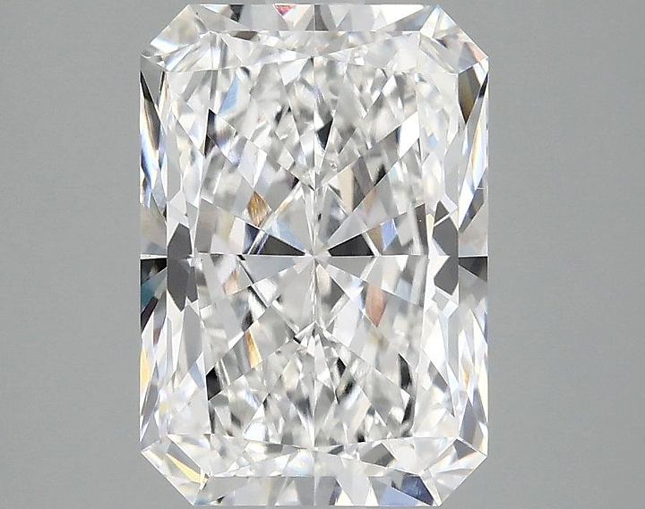 3.03 Carat Radiant Shaped Ideal Cut VS1 IGI Certified Lab Grown Diamond