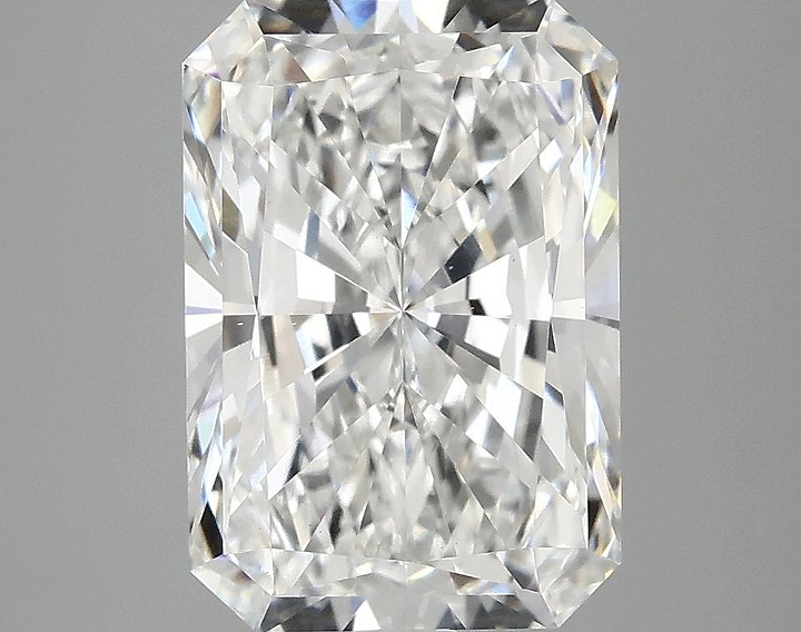 3.93 Carat Radiant Shaped Ideal Cut VS1 IGI Certified Lab Grown Diamond