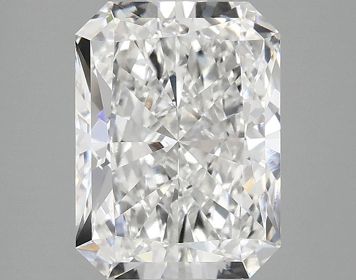 2.97 Carat Radiant Shaped Excellent Cut VVS2 IGI Certified Lab Grown Diamond