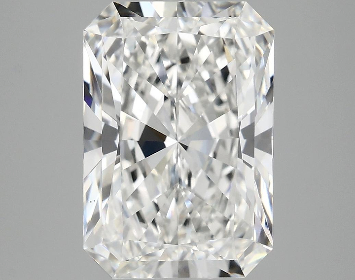 4.31 Carat Radiant Shaped Ideal Cut VS1 IGI Certified Lab Grown Diamond