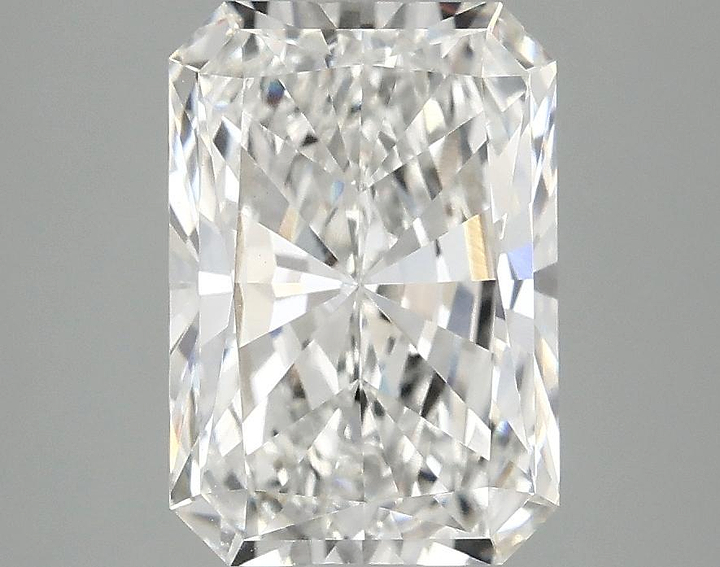 2.99 Carat Radiant Shaped Ideal Cut VVS2 IGI Certified Lab Grown Diamond
