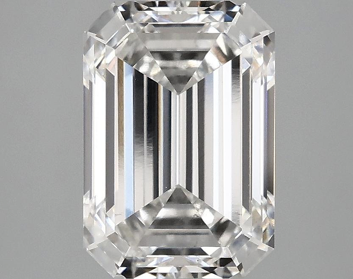 2.92 Carat Emerald Shaped Ideal Cut VS2 IGI Certified Lab Grown Diamond