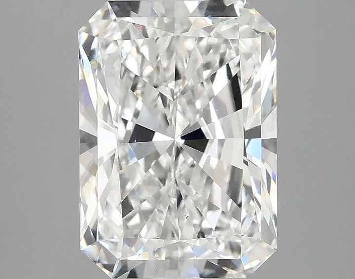 3.07 Carat Radiant Shaped Ideal Cut VS1 IGI Certified Lab Grown Diamond
