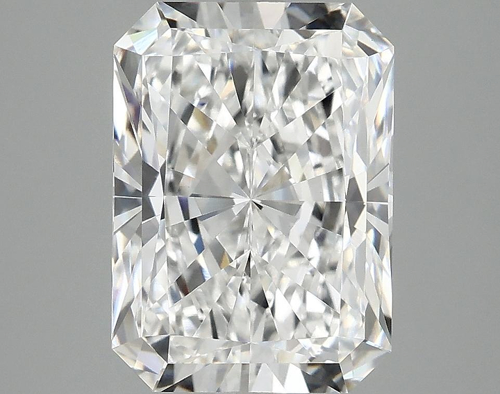 4.08 Carat Radiant Shaped Ideal Cut VVS2 IGI Certified Lab Grown Diamond