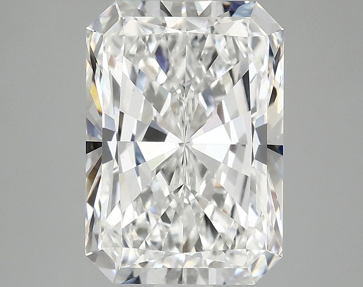 4.2 Carat Radiant Shaped Ideal Cut VVS2 IGI Certified Lab Grown Diamond